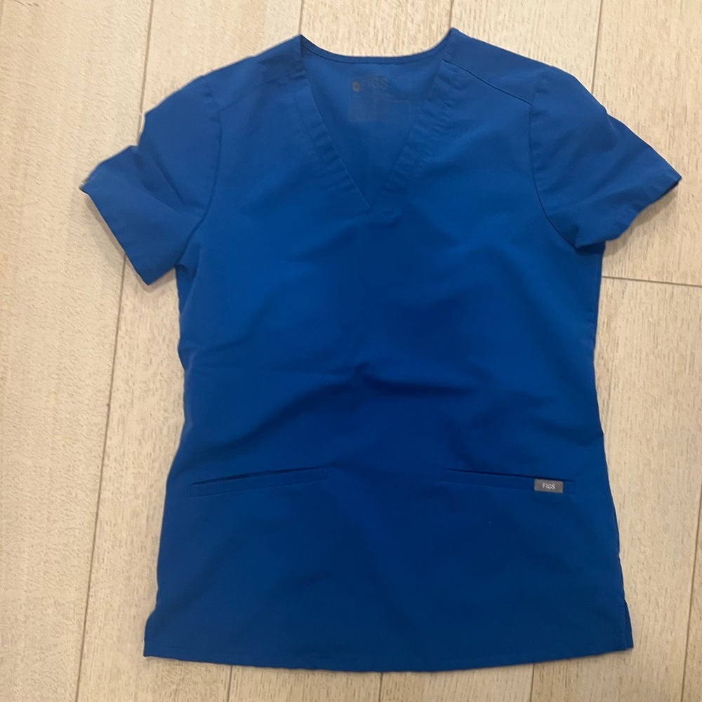 Figs Royal Blue casma scrub top size XS